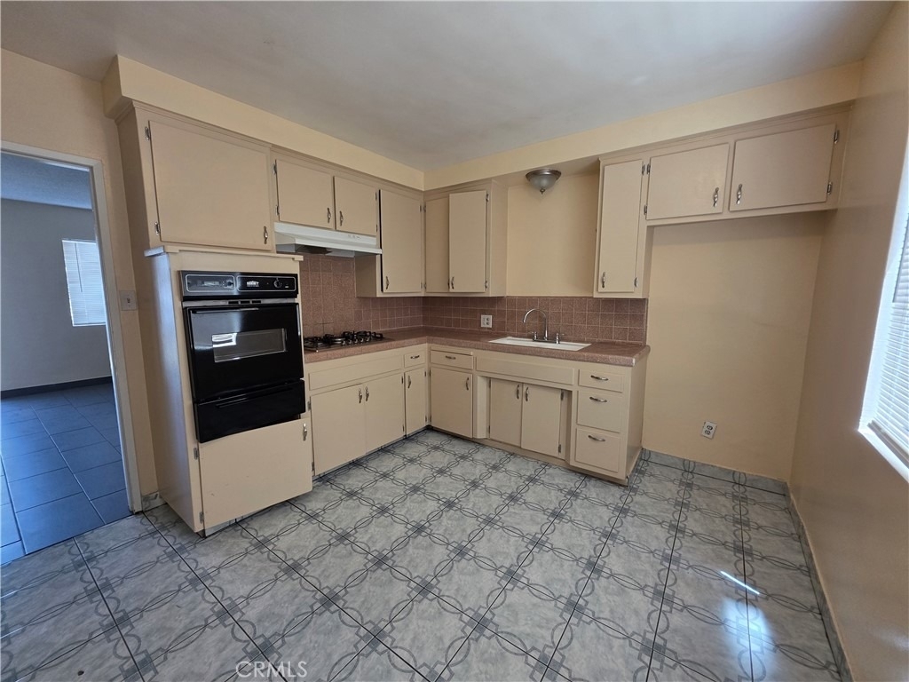834 S Greenwood Avenue - Photo 3