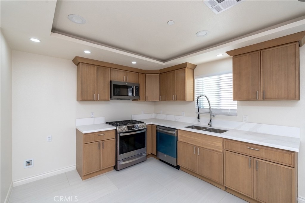 620 Silver Spur Way - Photo 3
