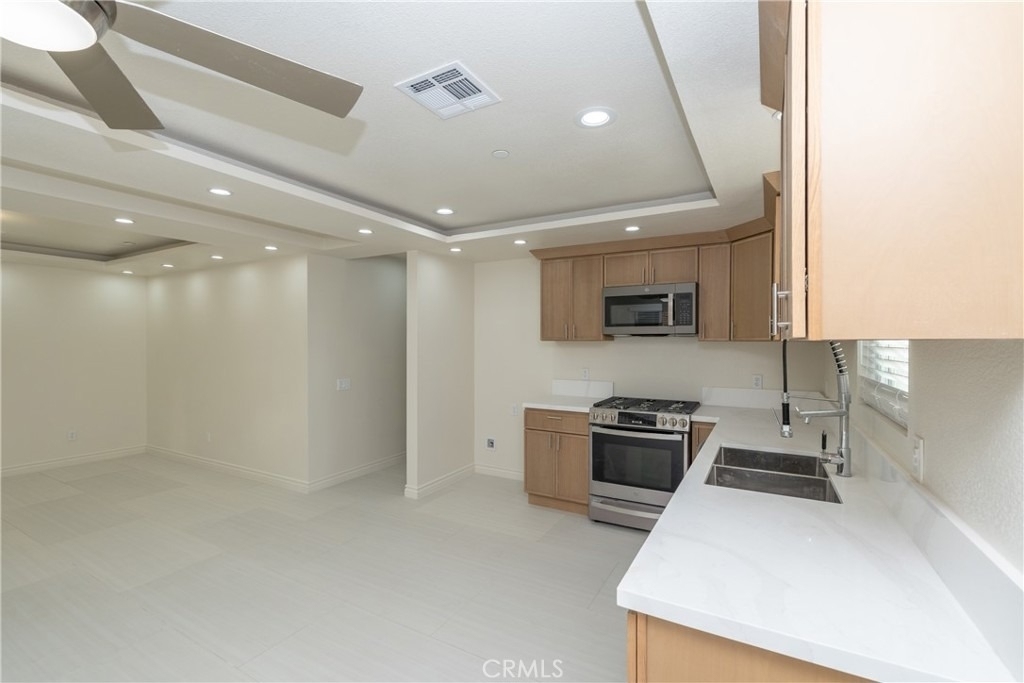 620 Silver Spur Way - Photo 4