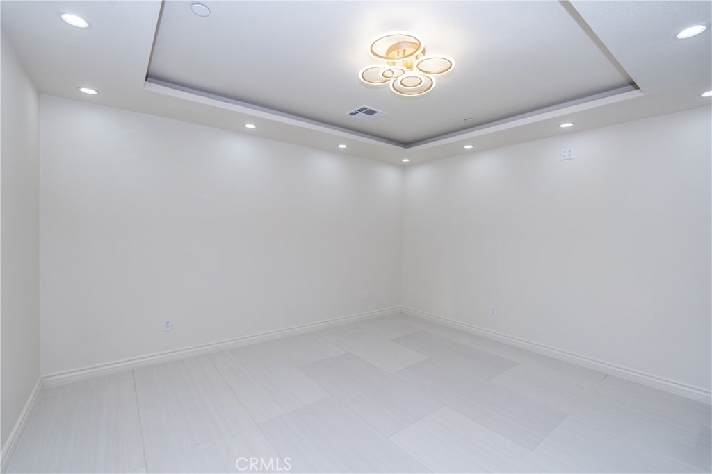 620 Silver Spur Way - Photo 5