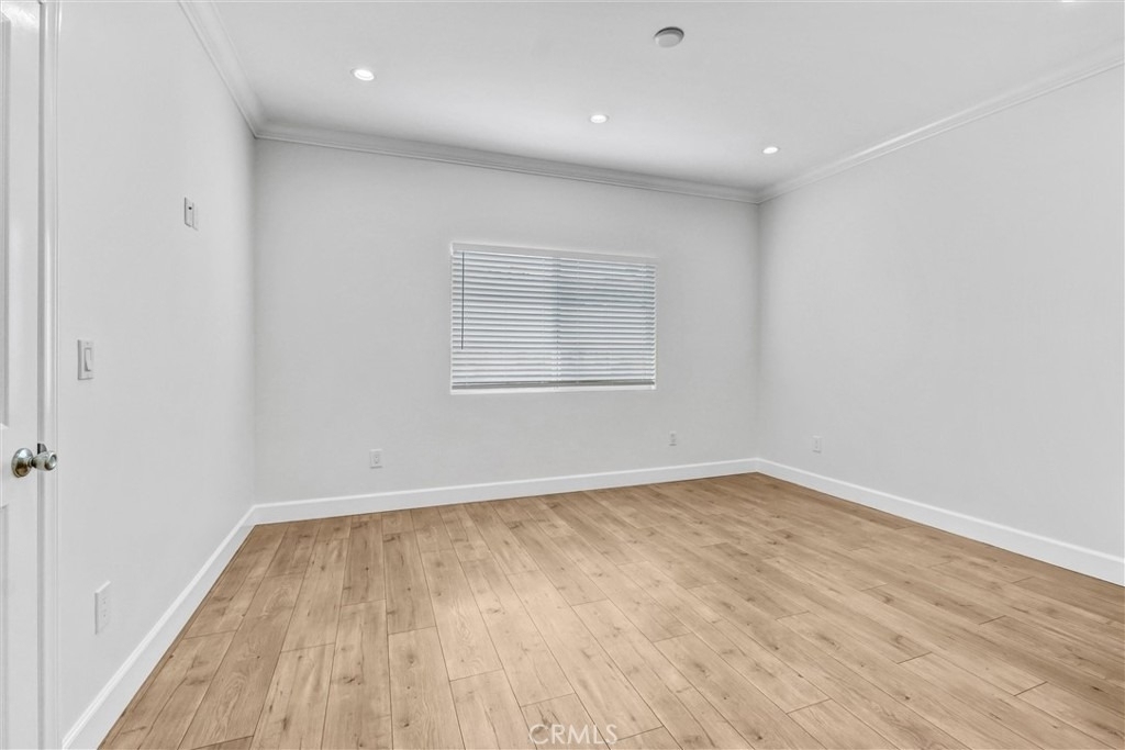 6711 Clybourn - Photo 25