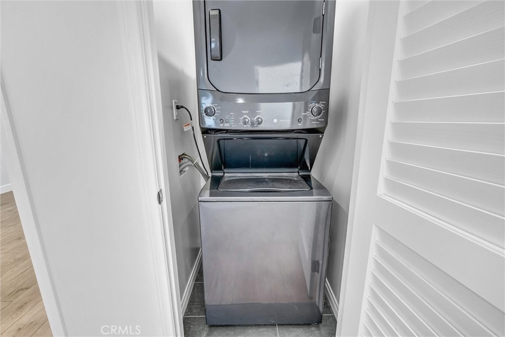 6711 Clybourn - Photo 21