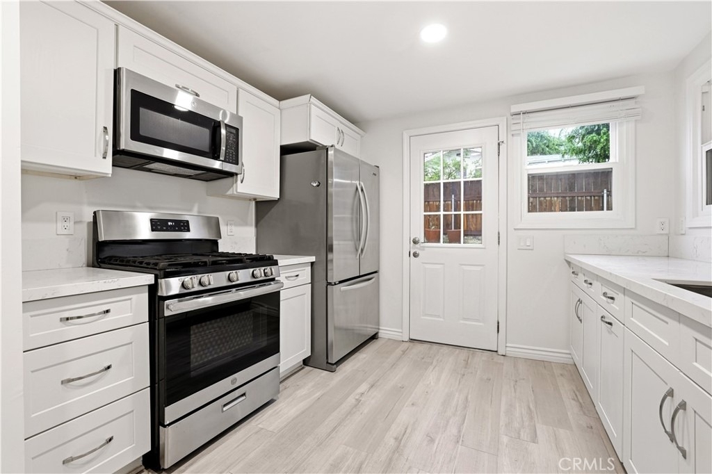 3735 5th - Photo 9