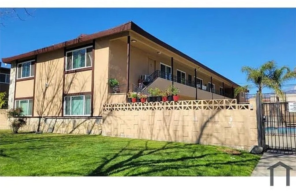 811 Orchid Court - Photo 3
