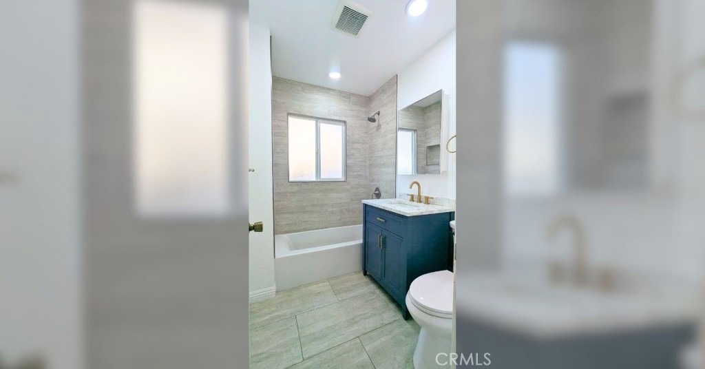 233 W I Street - Photo 0