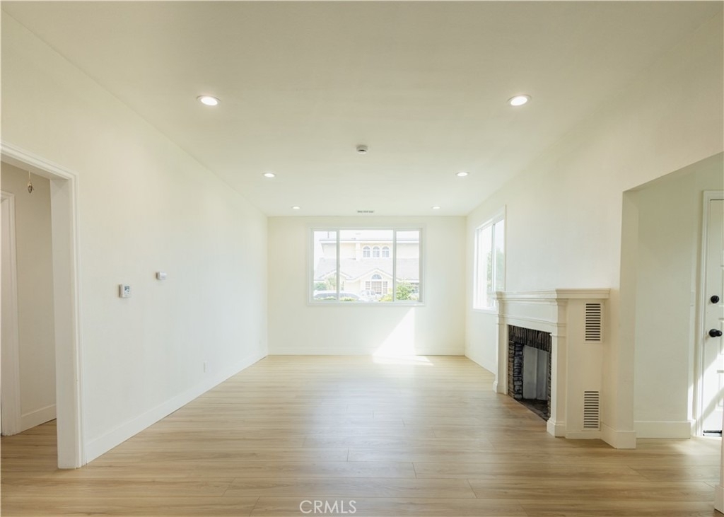 4937 Taft Street - Photo 3