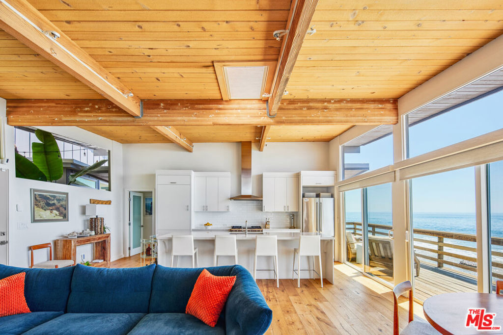 24246 Malibu Road - Photo 5