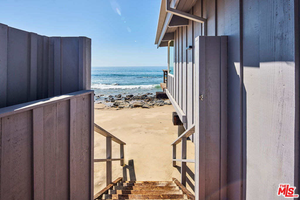 24246 Malibu Road - Photo 19