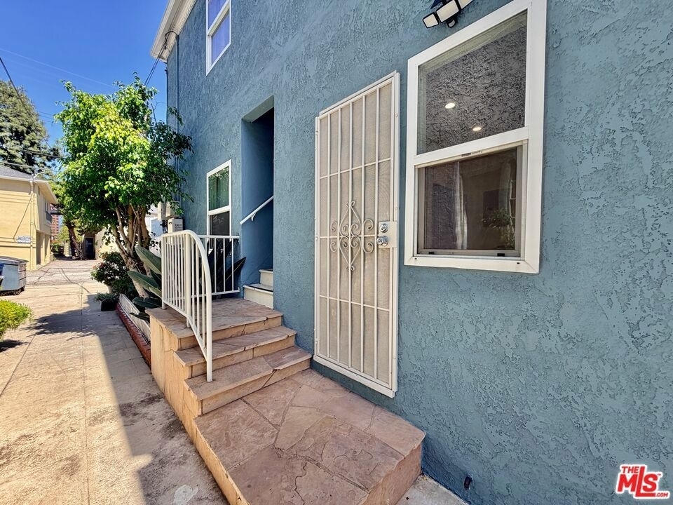 124 N Pass Avenue - Photo 7