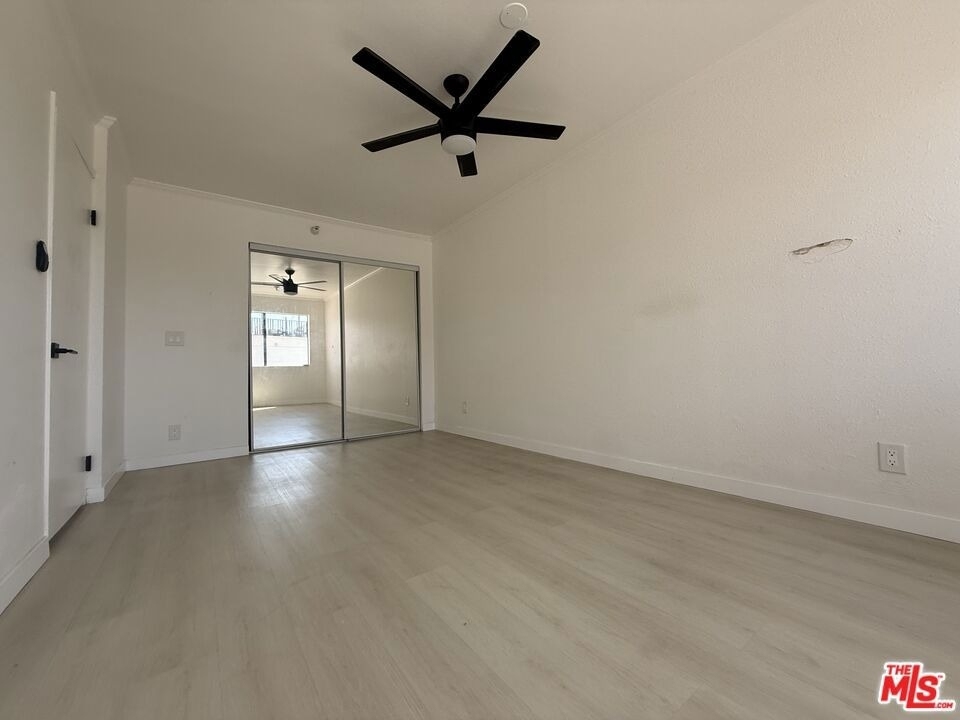 1816 N Gramercy Place - Photo 8