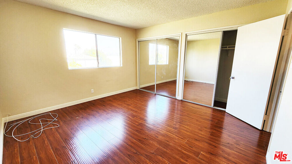 4732 Elmwood Avenue - Photo 3