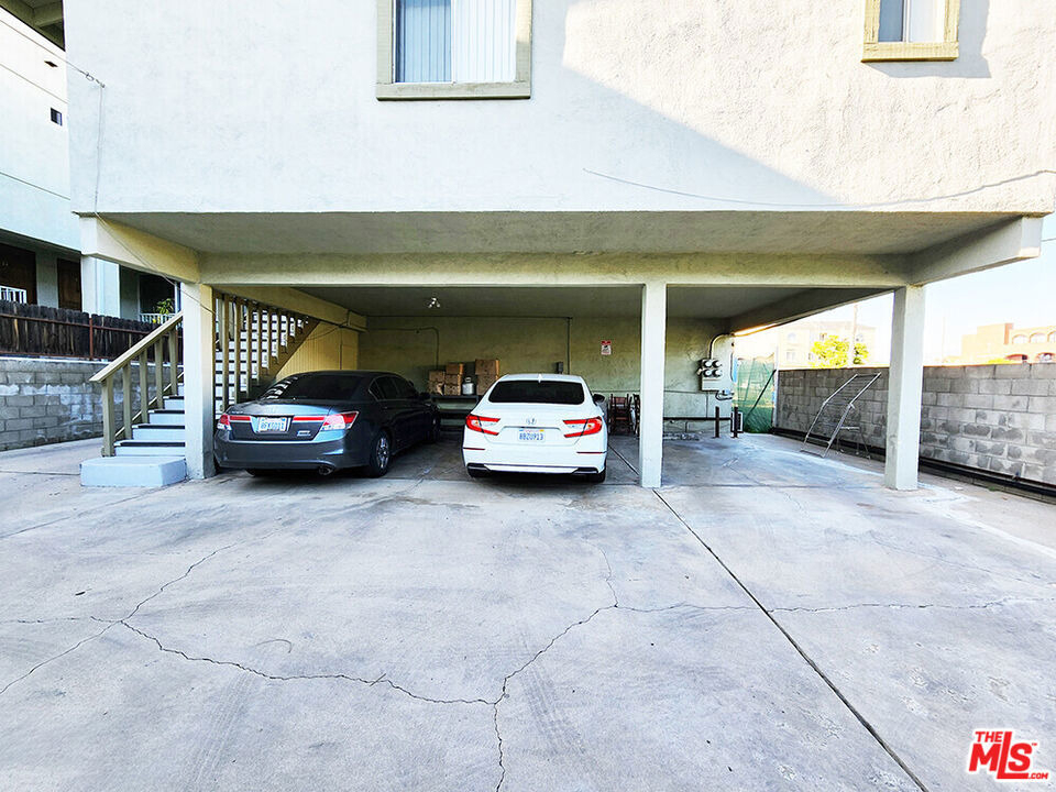 4732 Elmwood Avenue - Photo 6
