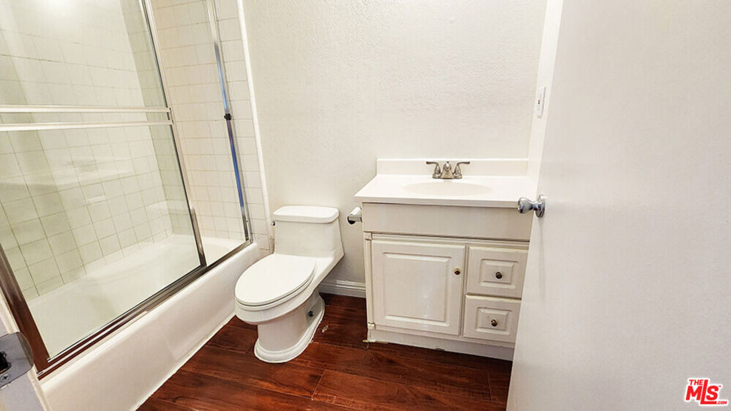 4732 Elmwood Avenue - Photo 5