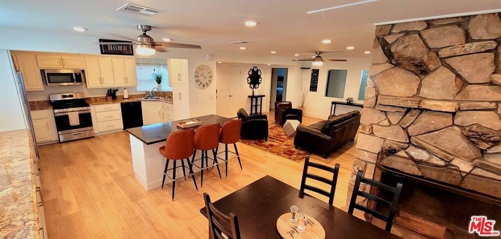 335 S California Street - Photo 3