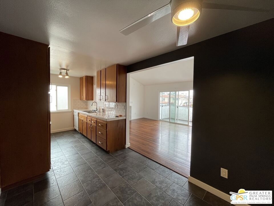 8081 Constantine Drive - Photo 4