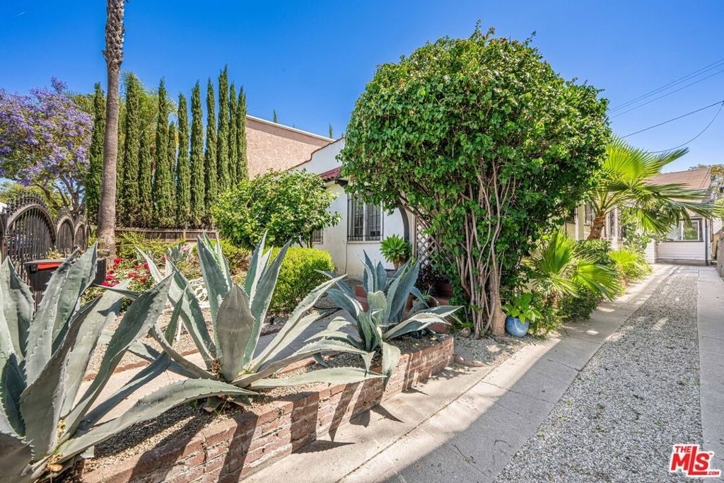 1246 N Formosa Avenue - Photo 32