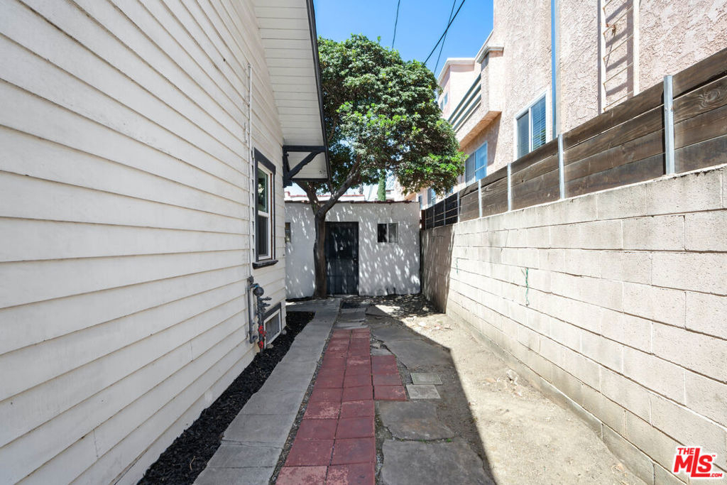 1246 N Formosa Avenue - Photo 31