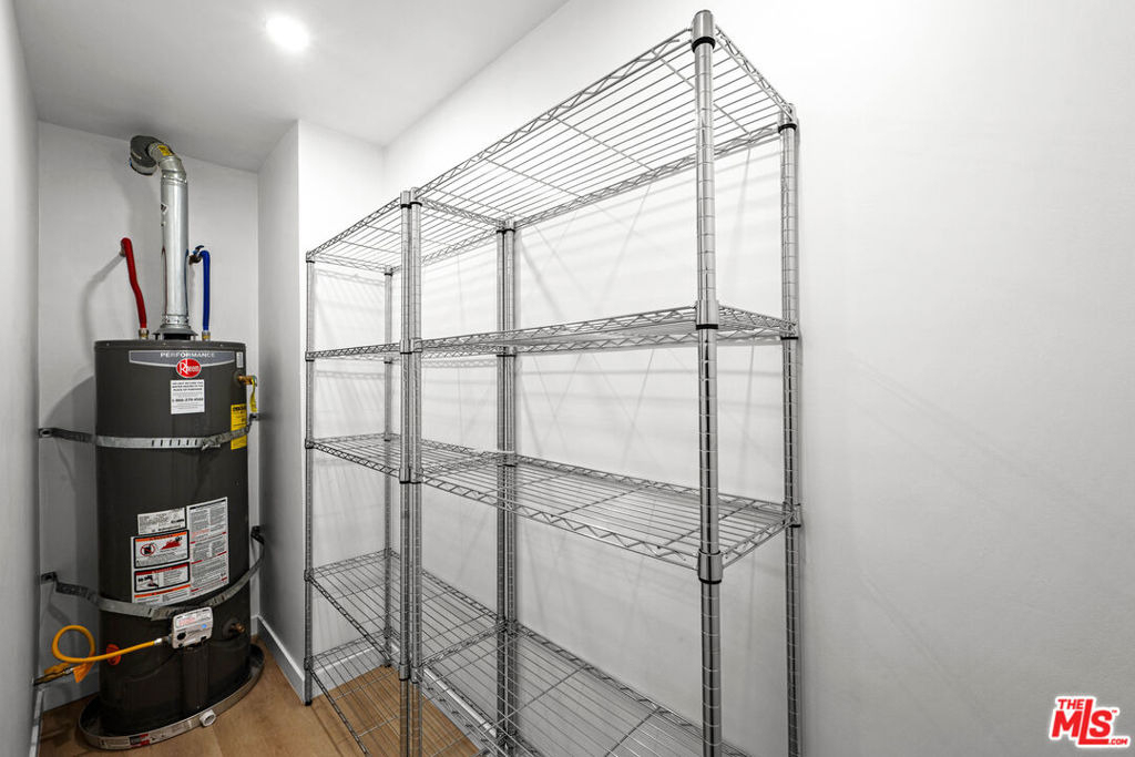 1246 N Formosa Avenue - Photo 24
