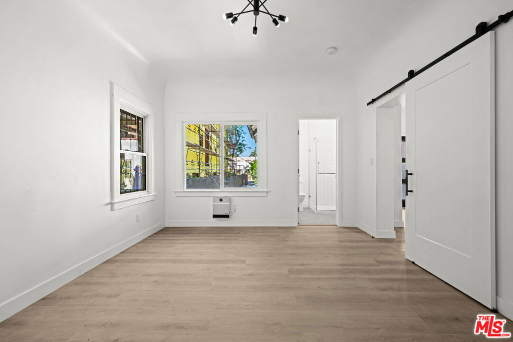 1246 N Formosa Avenue - Photo 11
