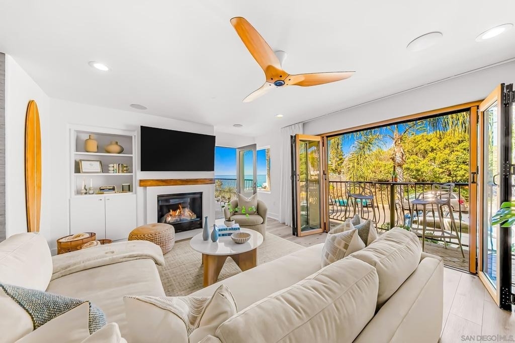 229 Bonair St - Photo 8