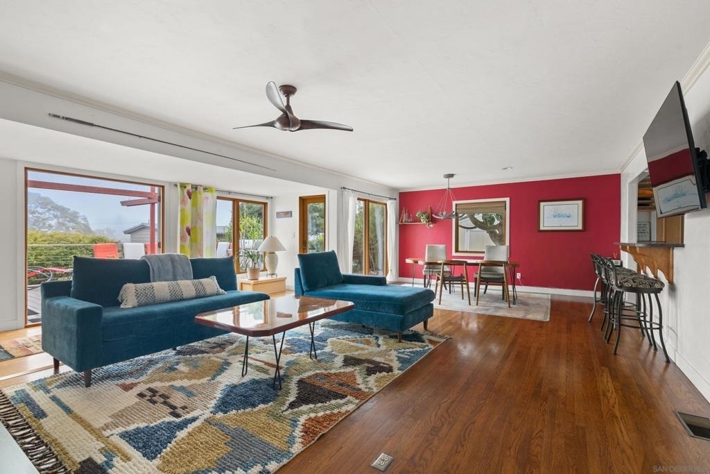 541 Tarento Dr - Photo 3