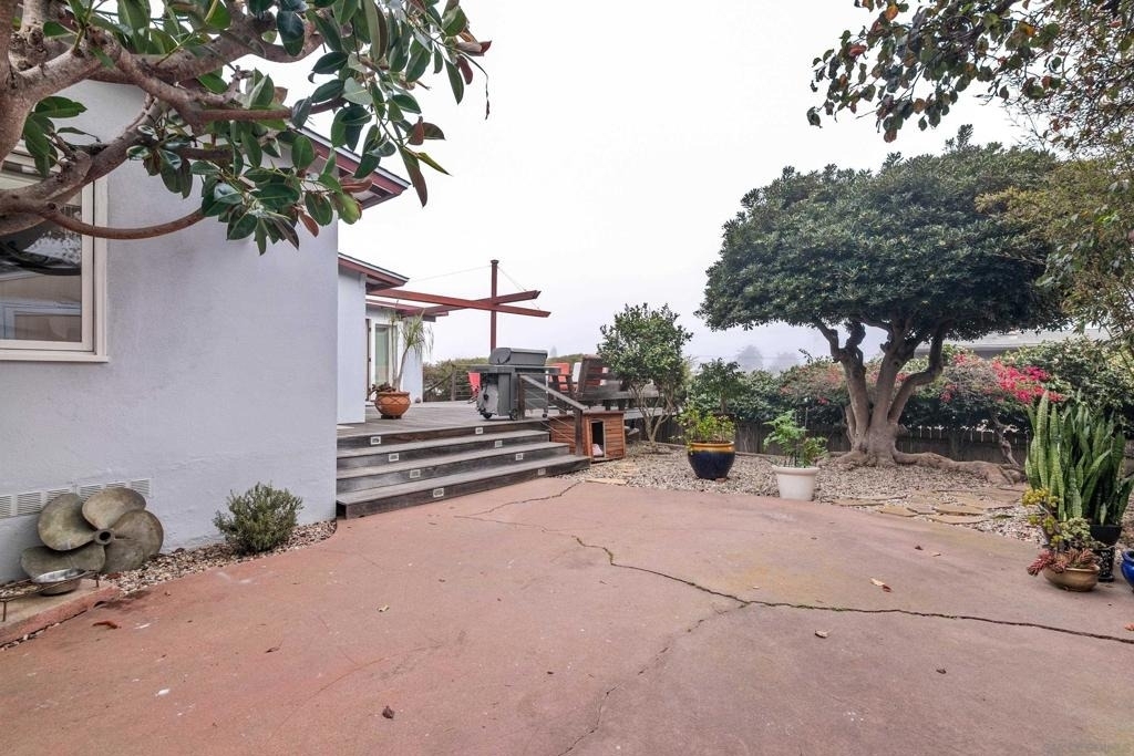 541 Tarento Dr - Photo 33