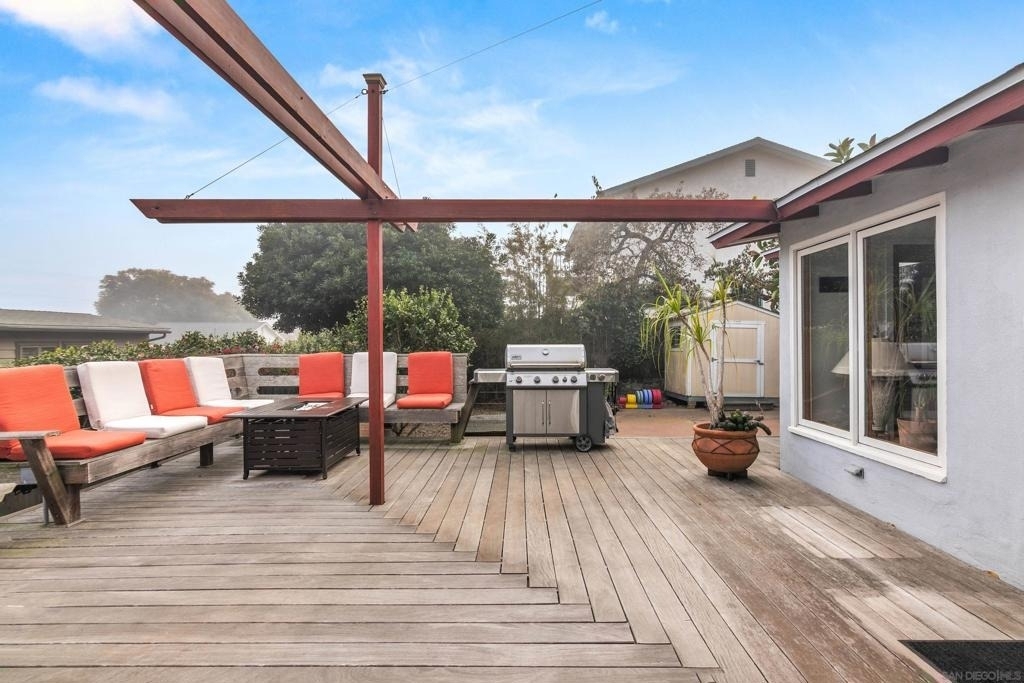 541 Tarento Dr - Photo 6