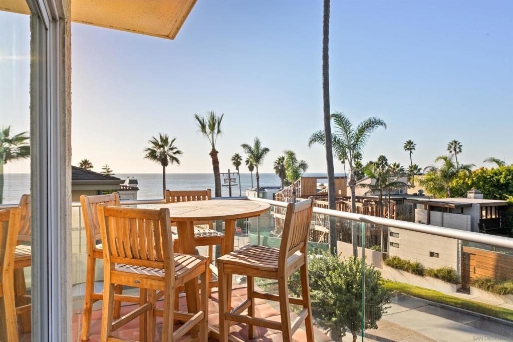 253 Gravilla Street - Photo 29