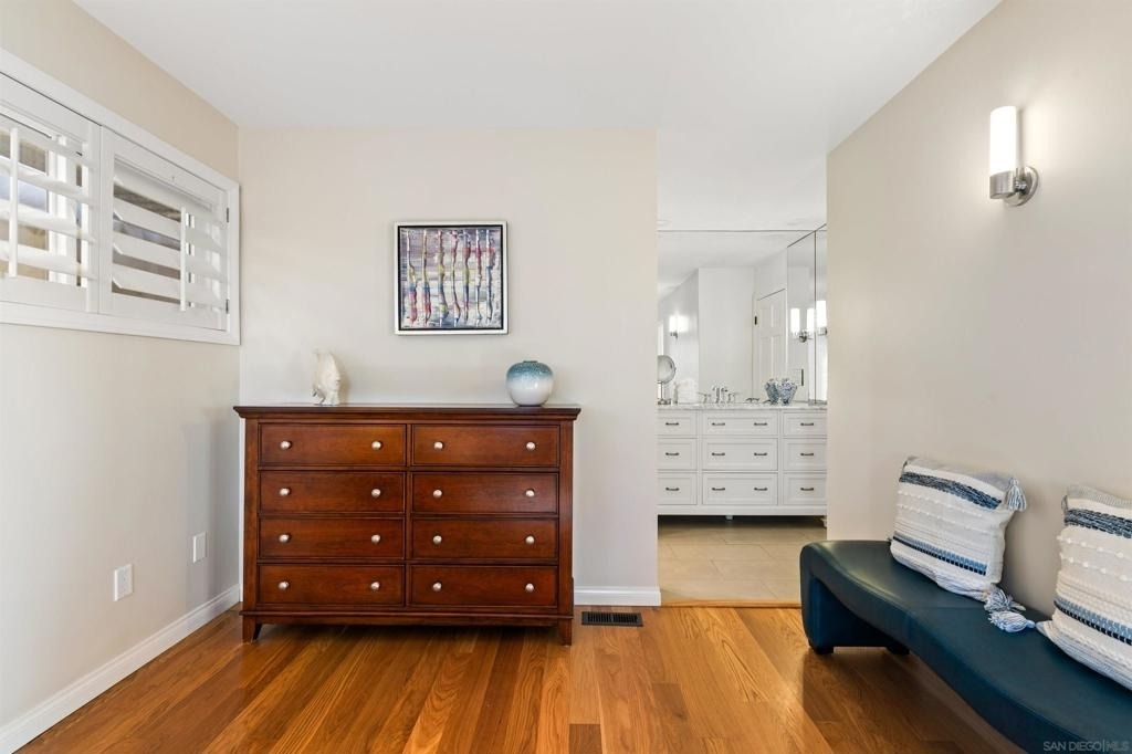 253 Gravilla Street - Photo 11