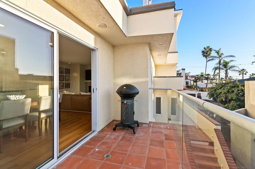 253 Gravilla Street - Photo 30
