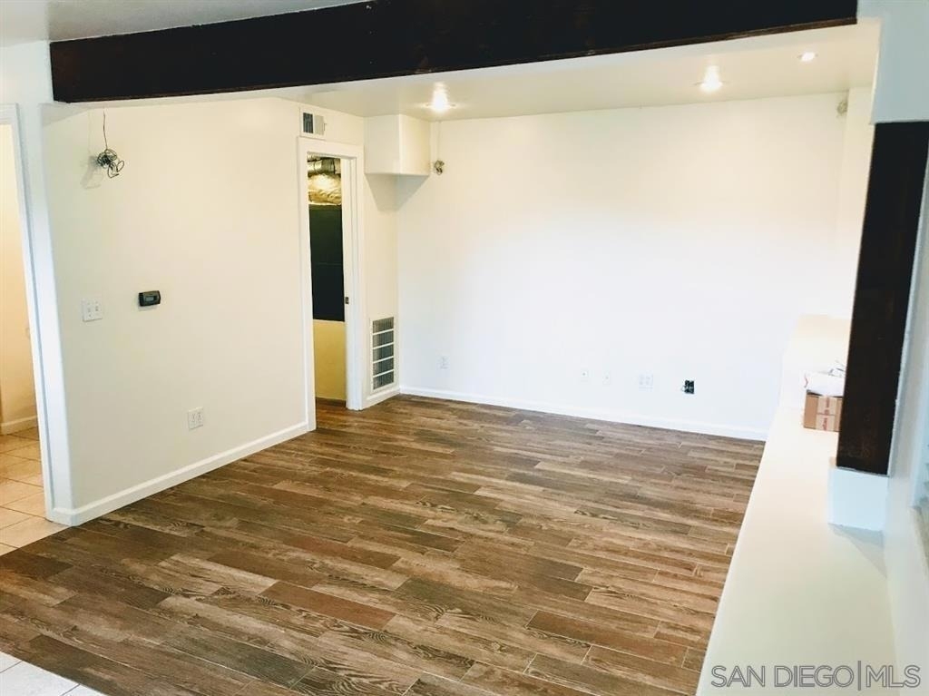 1336 Bush St - Photo 7
