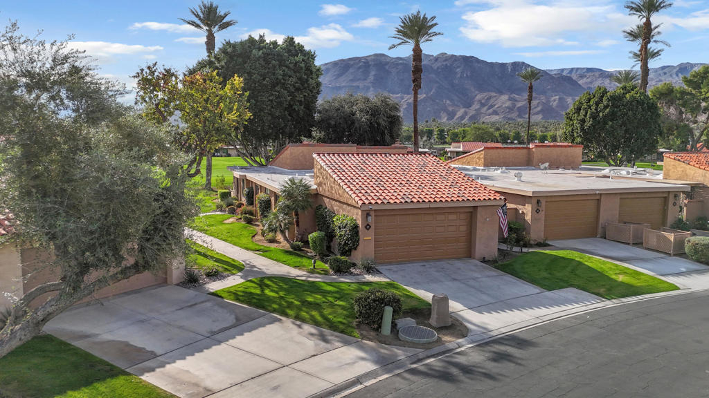 17 Lugo Drive - Photo 2