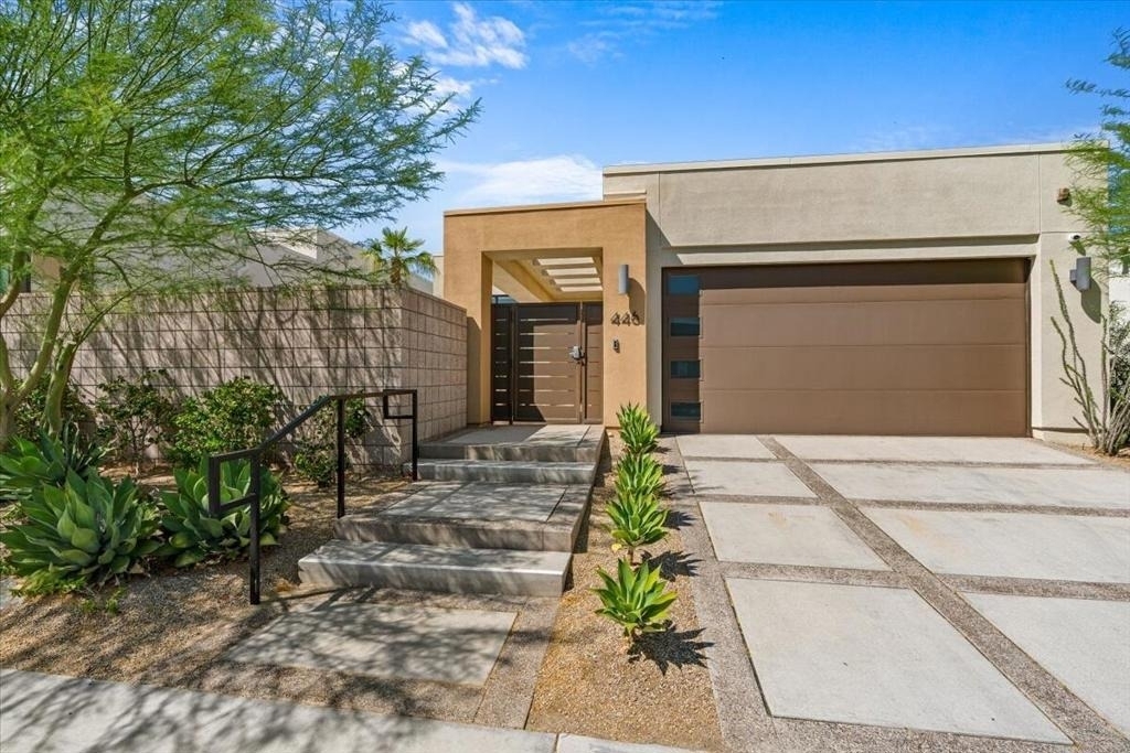 446 Fountain Drive - Photo 0