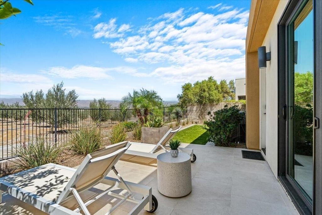 446 Fountain Drive - Photo 28