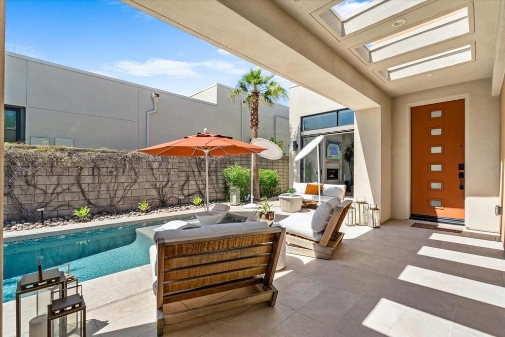 446 Fountain Drive - Photo 1