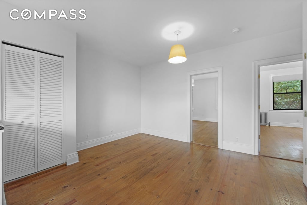 Douglass Street - Photo 8