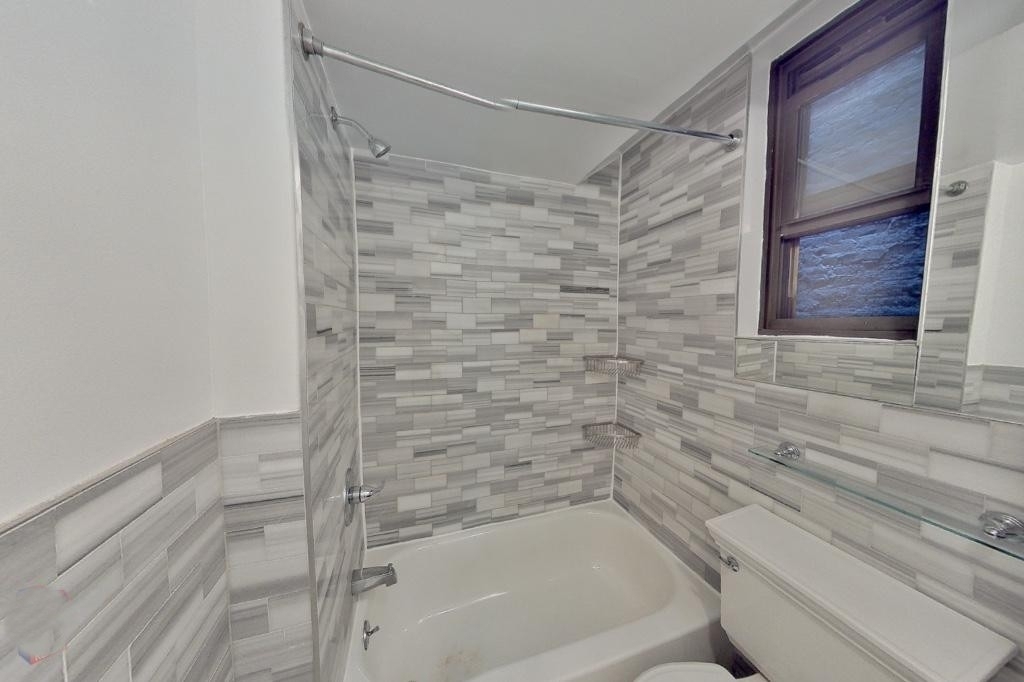 East 32nd Street - Photo 5