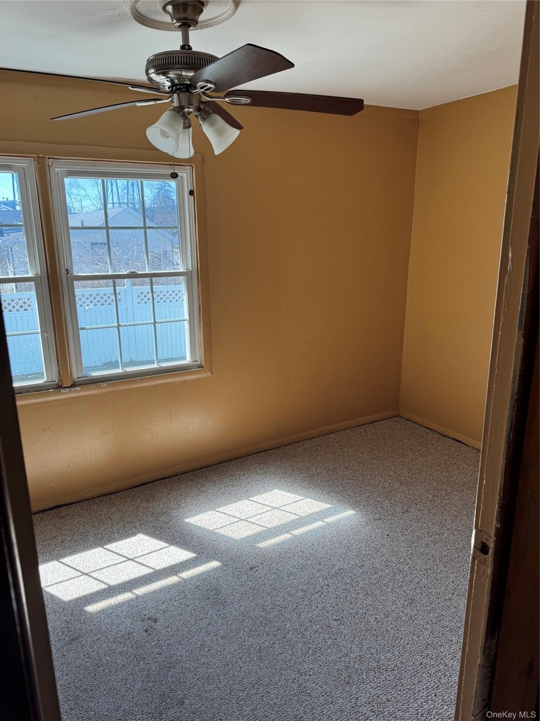 61 Delafield Street - Photo 3