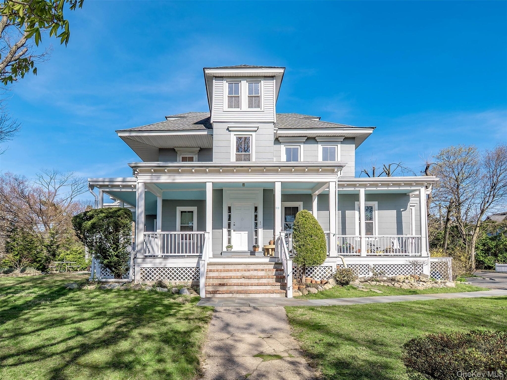 26 Summit Avenue - Photo 0