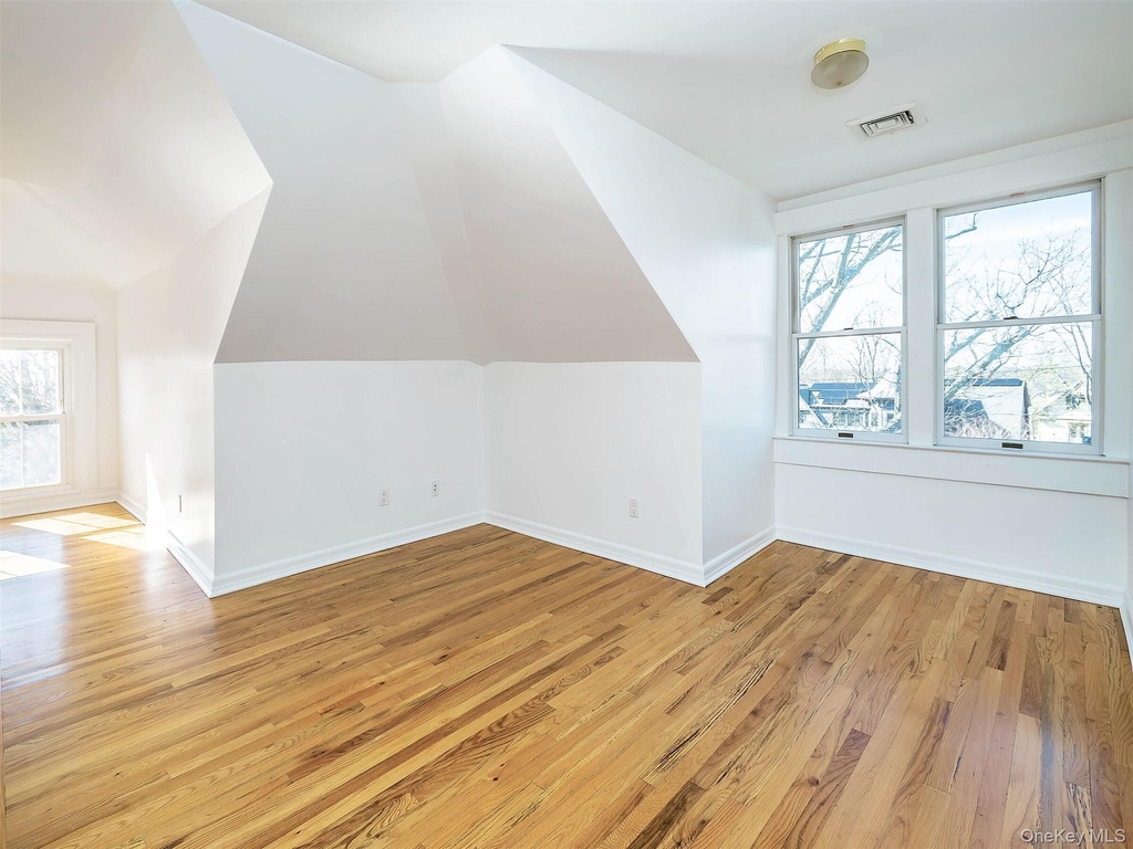 26 Summit Avenue - Photo 24
