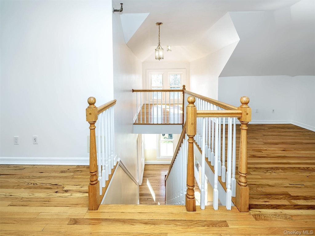 26 Summit Avenue - Photo 22