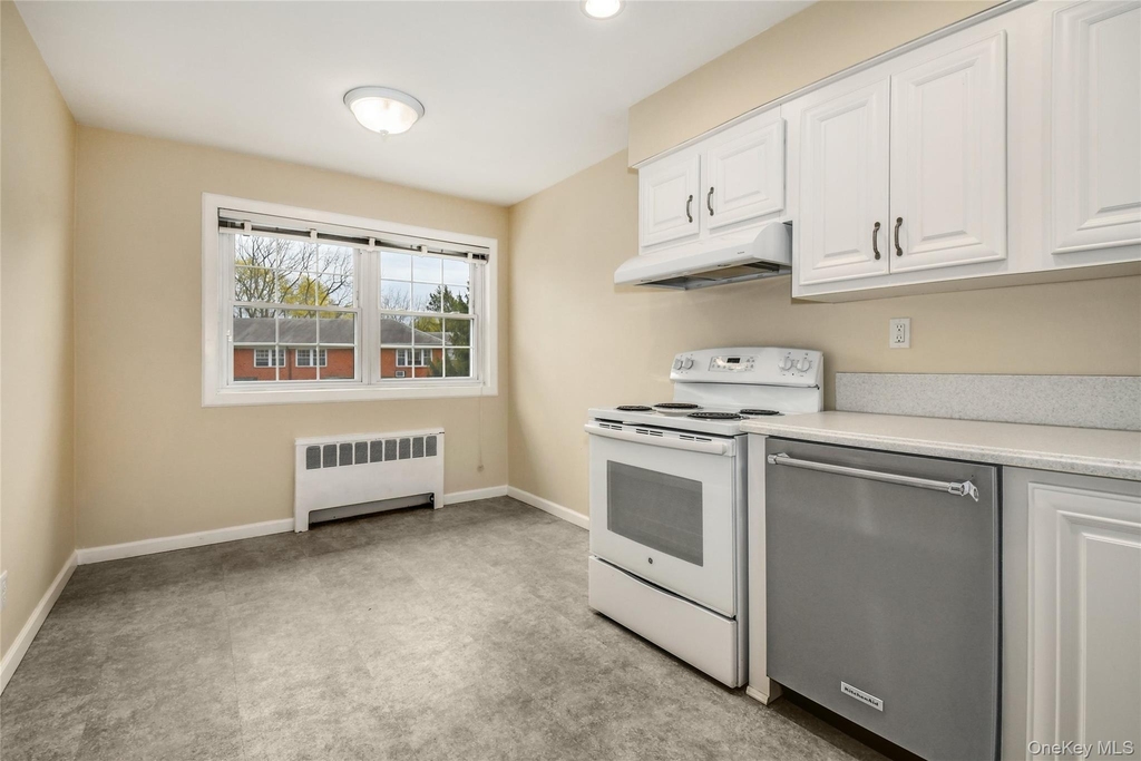 451 Main Street - Photo 11