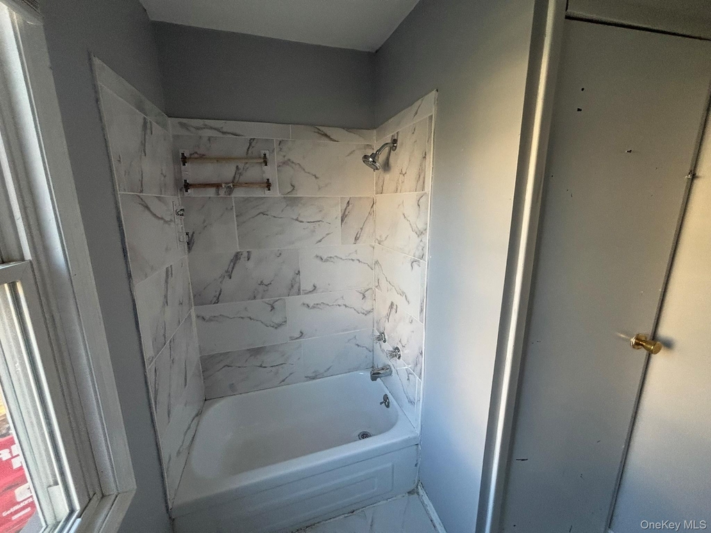 42 Maple Street - Photo 7