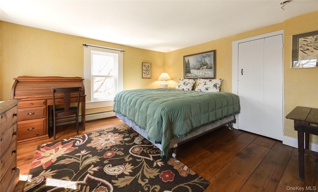 163 E Street - Photo 5