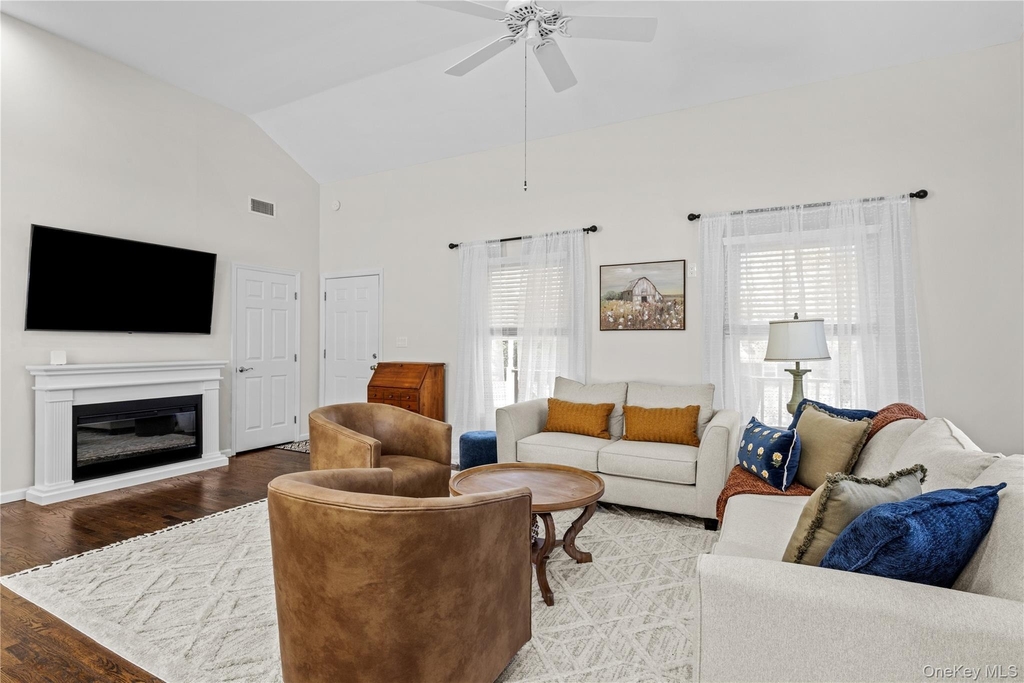 52 Summit Drive - Photo 6