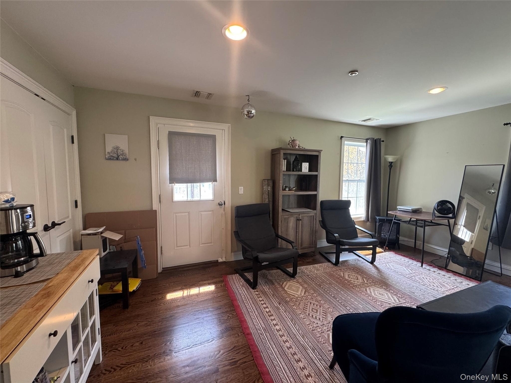 907 Main Street - Photo 8