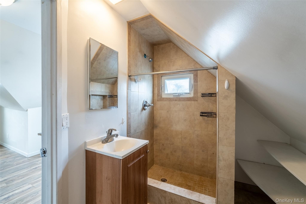 538 Jefferson Avenue - Photo 5
