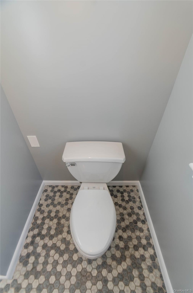 15 Taylor Avenue - Photo 18