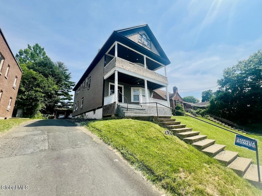 69 Winthrop Avenue - Photo 0