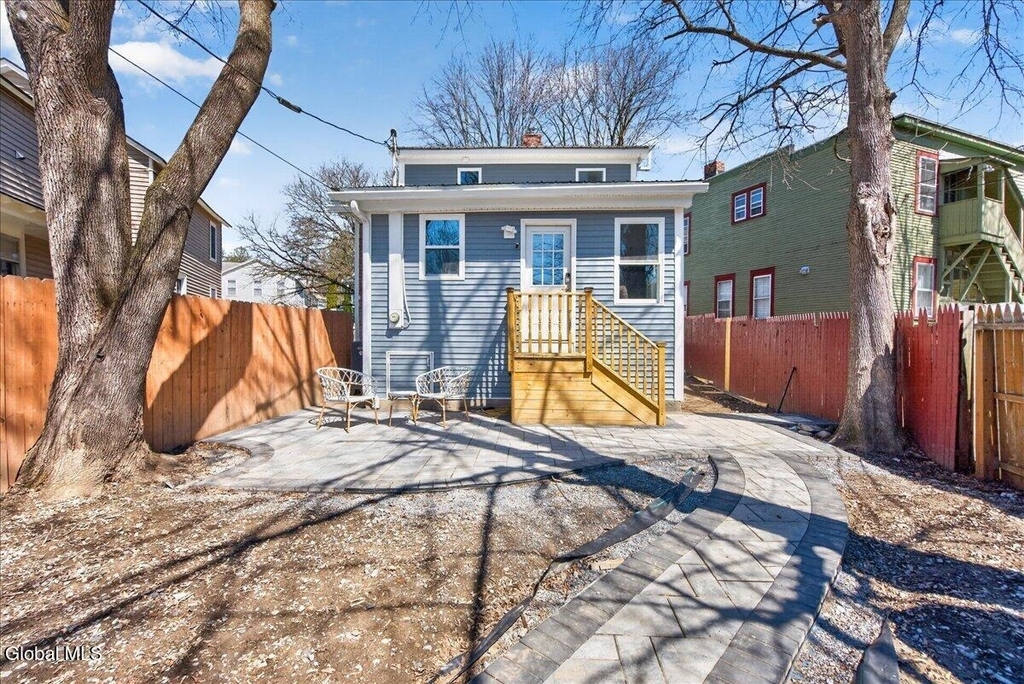 106 Van Dam Street - Photo 24